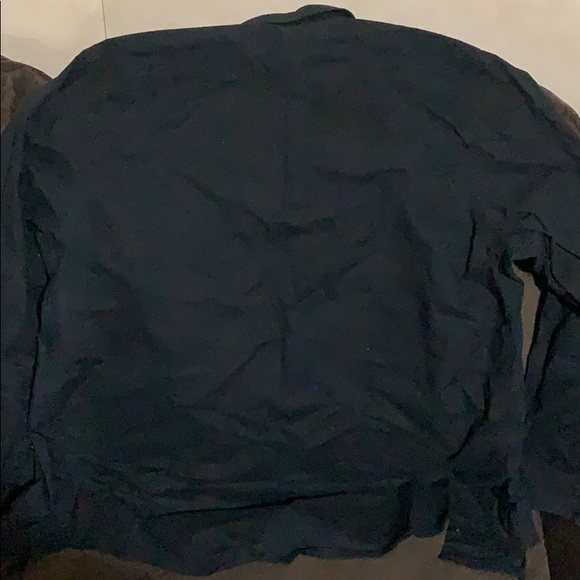 Collared long sleeved black button up - Picture 4 of 4